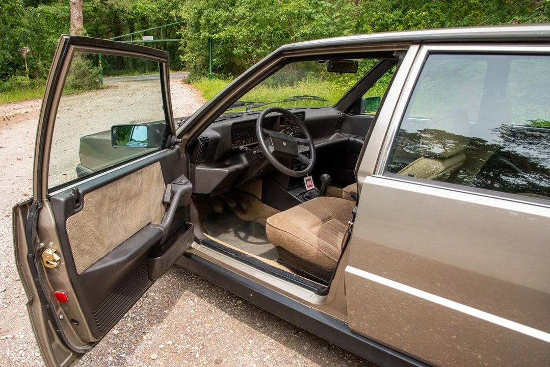 1986 Lancia - Image 26 of 31