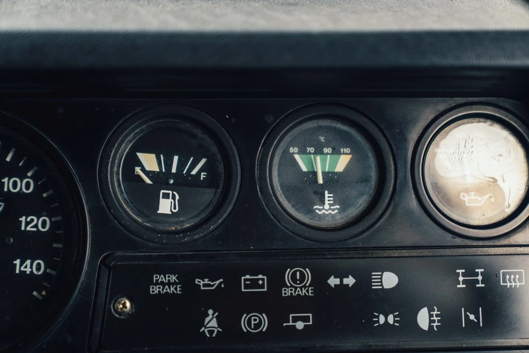 1986 Land Rover Defender 110 - Image 25 of 30