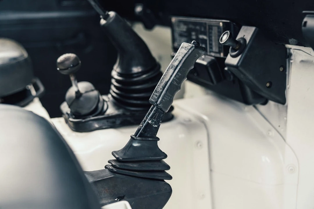 1986 Land Rover Defender 110 - Image 20 of 30