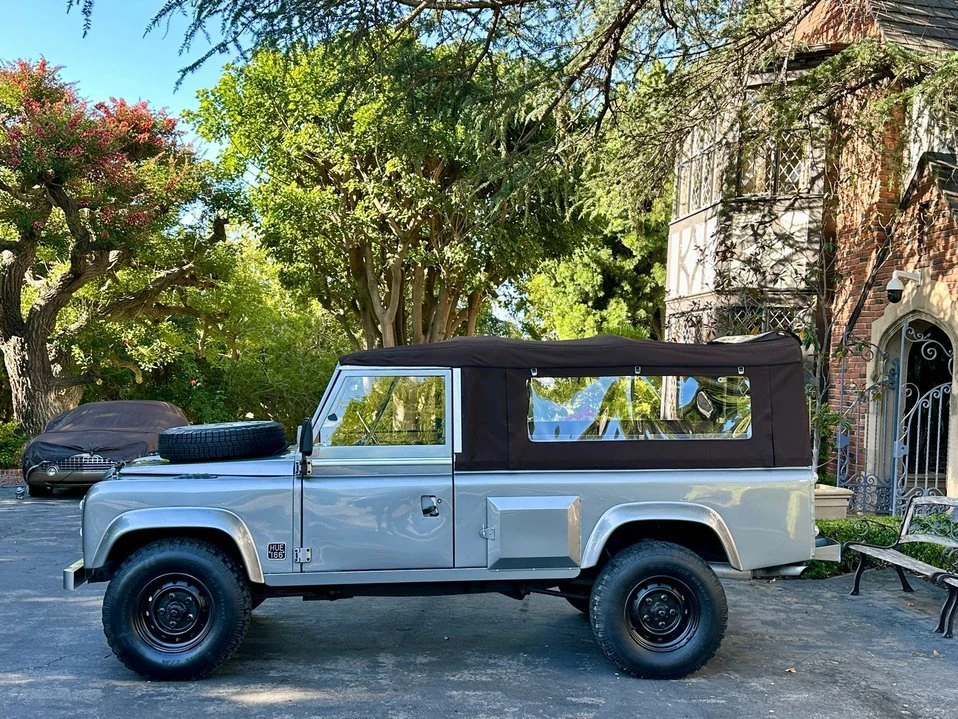 1986 Land Rover Defender 110 - Image 7 of 20