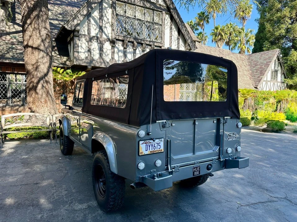 1986 Land Rover Defender 110 - Image 6 of 20