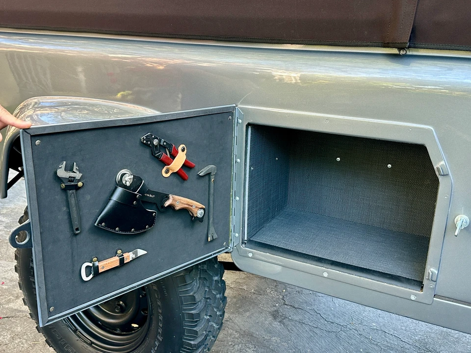 1986 Land Rover Defender 110 - Image 24 of 31