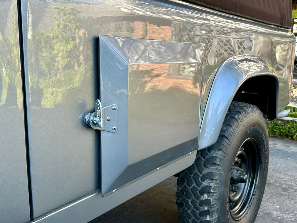 1986 Land Rover Defender 110 - Image 25 of 31