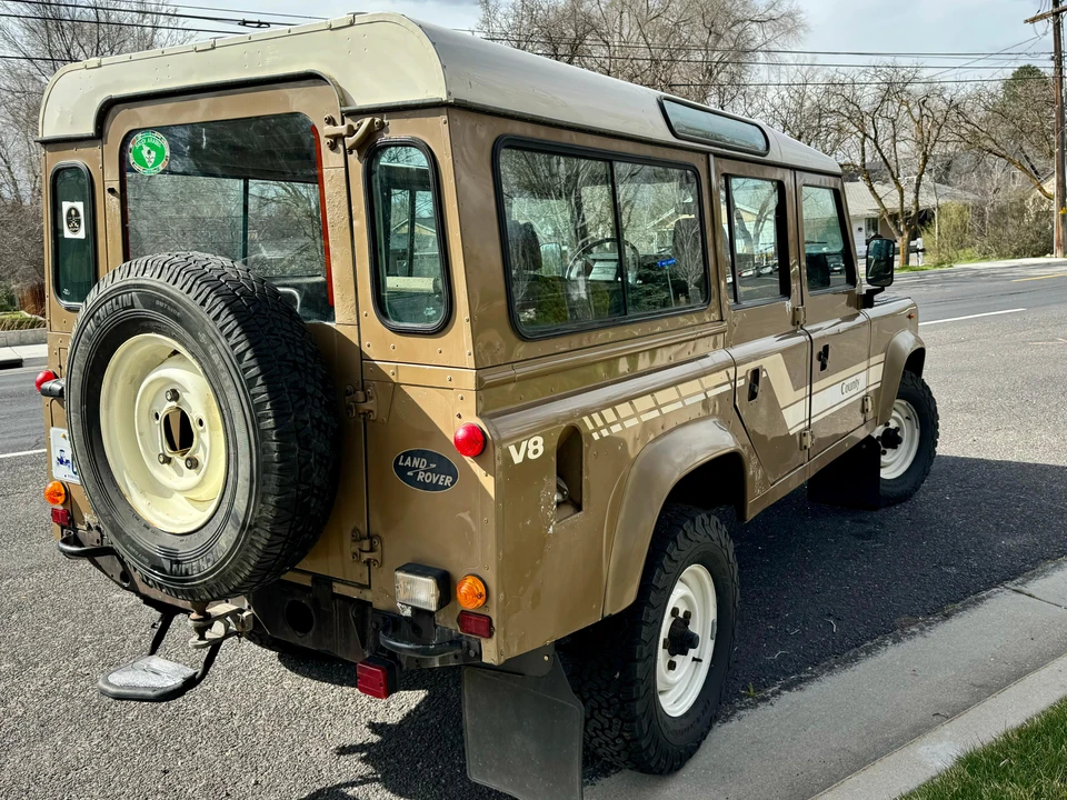 1986 Land Rover Defender 110 - Image 22 of 31