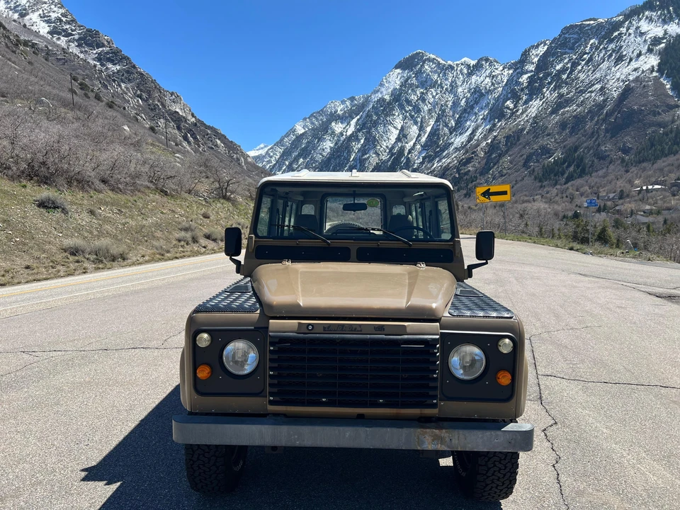 1986 Land Rover Defender 110 - Image 7 of 31