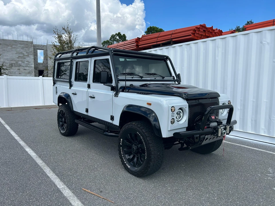 1986 Land Rover Defender 110 - Image 22 of 31