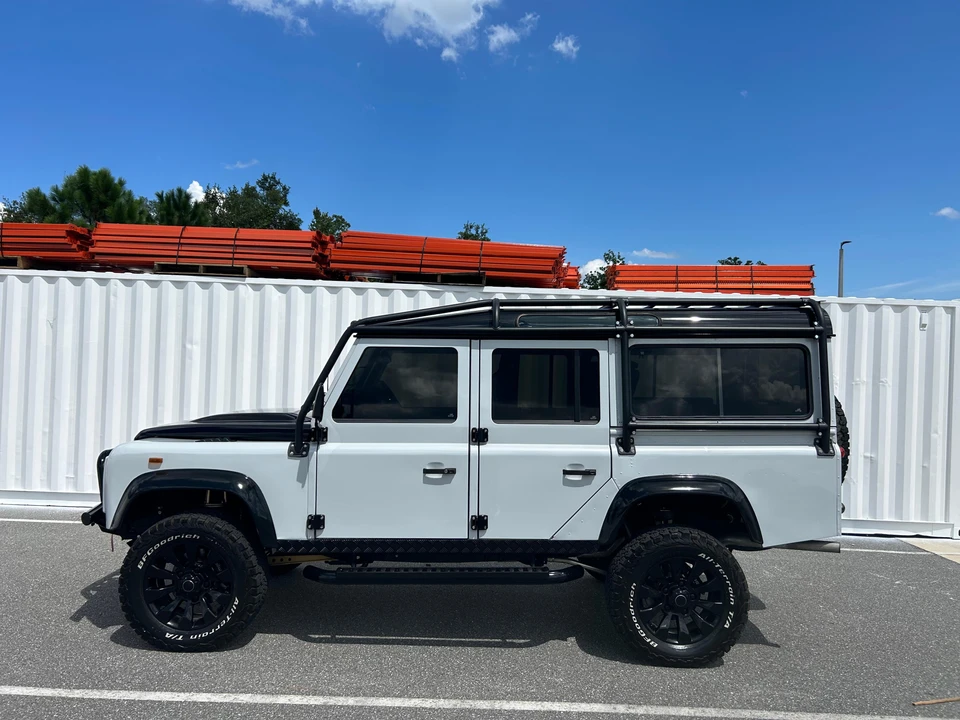 1986 Land Rover Defender 110 - Image 13 of 31