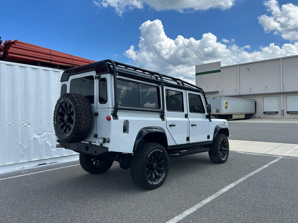 1986 Land Rover Defender 110 - Image 20 of 31