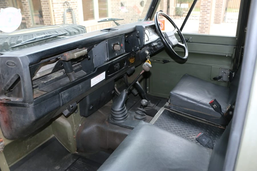 1986 Land Rover Defender 110 - Image 4 of 12