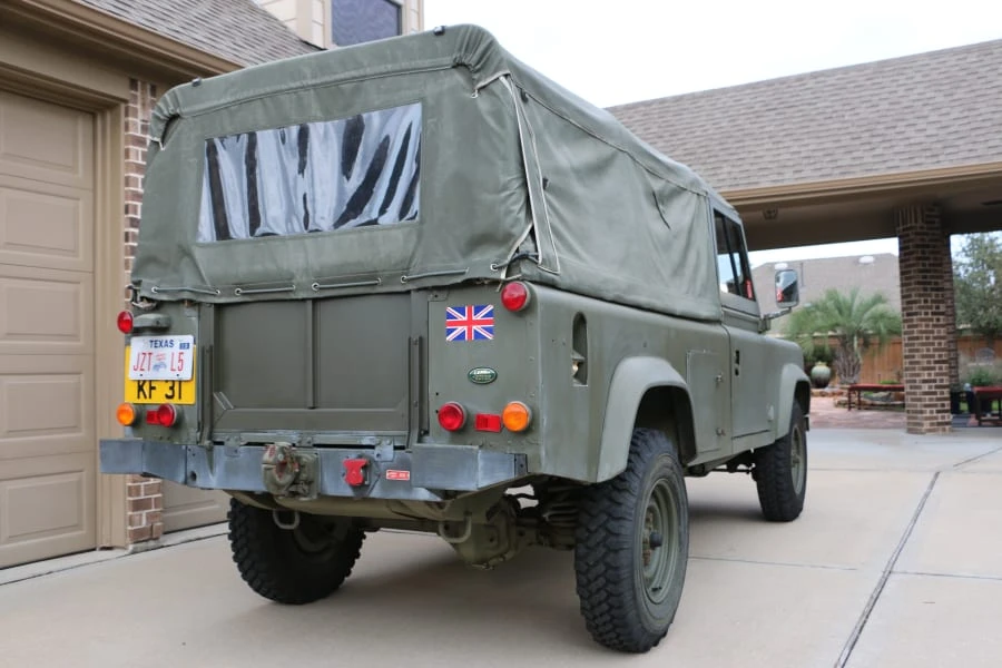 1986 Land Rover Defender 110 - Image 9 of 12