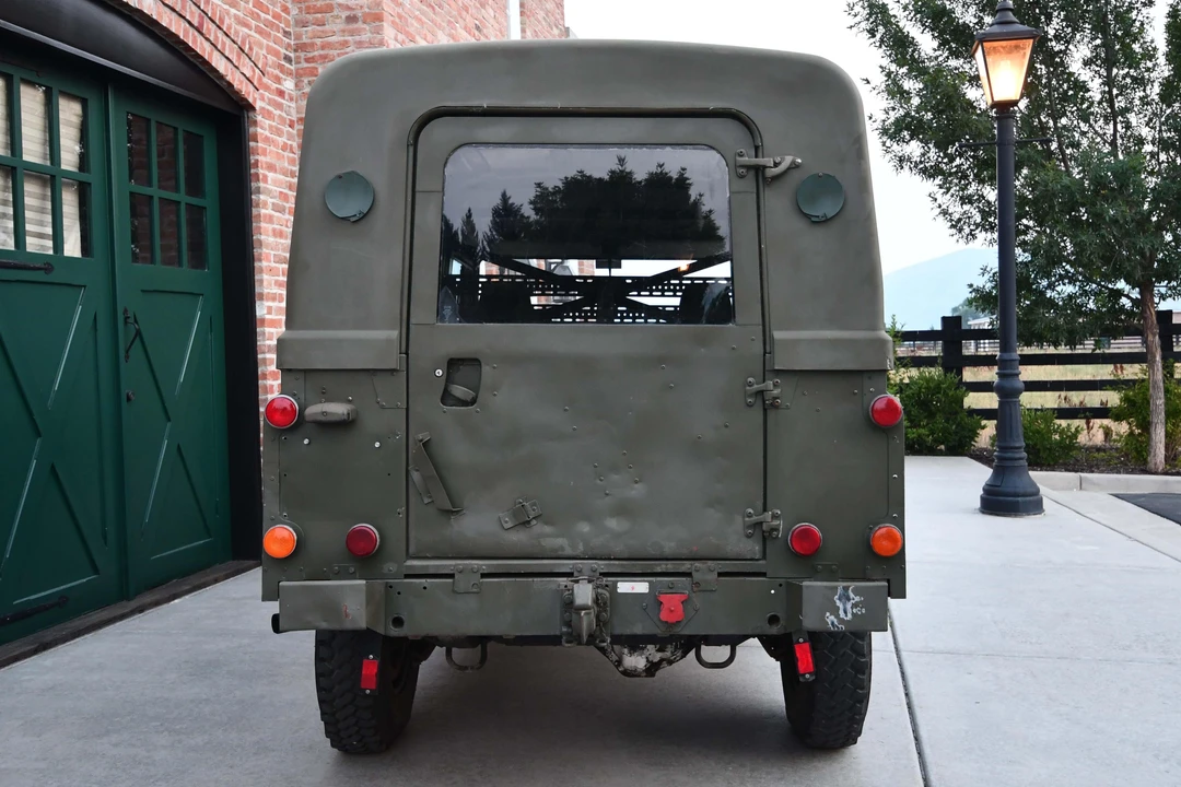 1986 Land Rover Defender 110 - Image 5 of 31