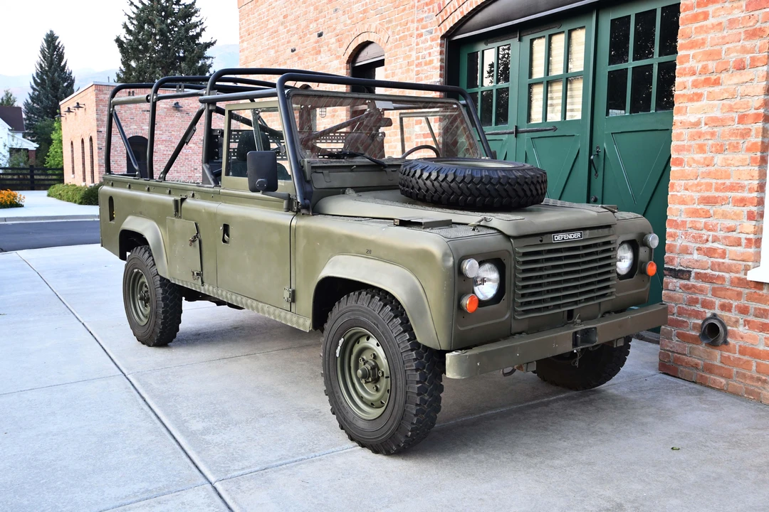 1986 Land Rover Defender 110 - Image 18 of 31