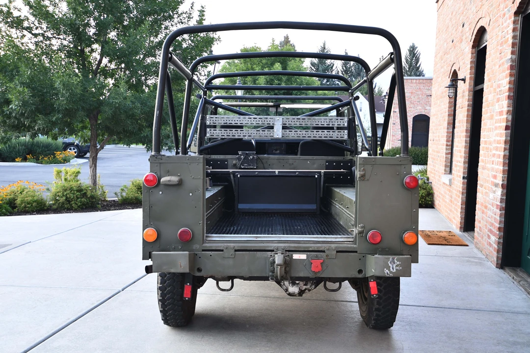 1986 Land Rover Defender 110 - Image 15 of 31