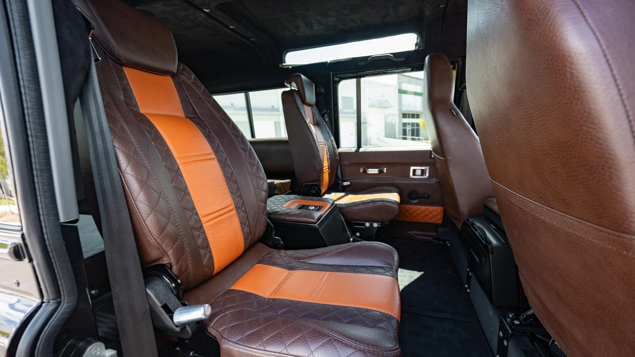 1986 Land Rover Defender 110 - Image 31 of 31