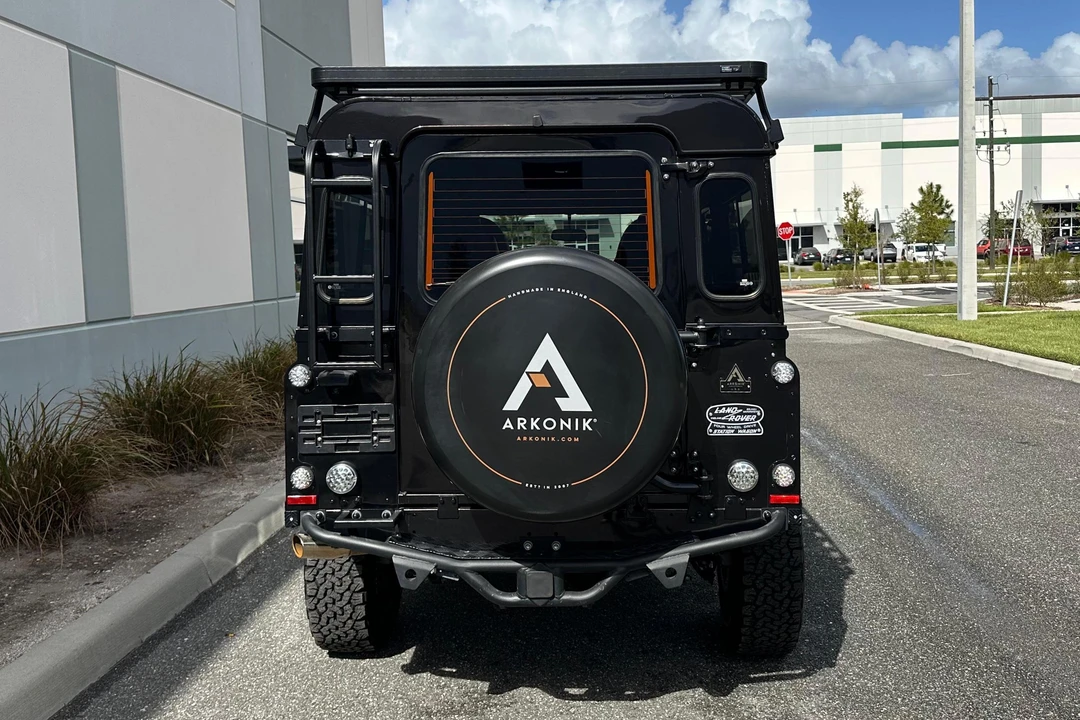 1986 Land Rover Defender 110 - Image 5 of 31