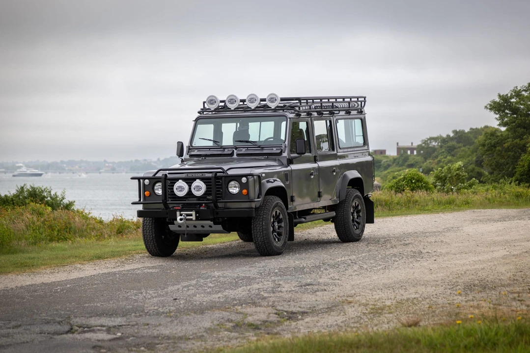 1986 Land Rover Defender 110 - Image 13 of 31
