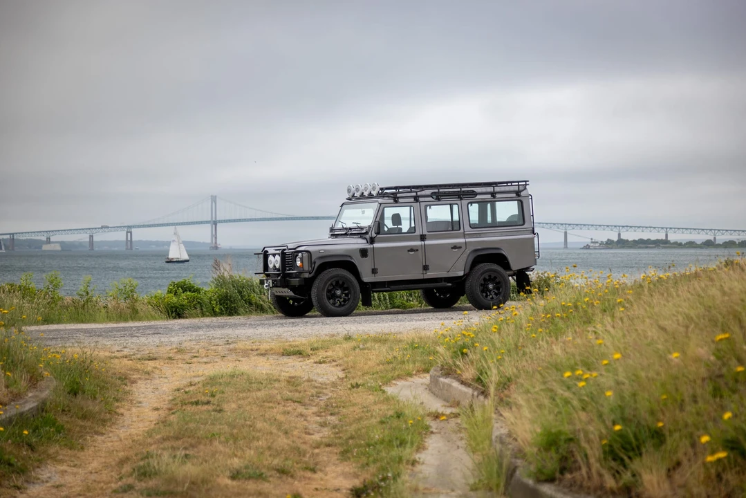 1986 Land Rover Defender 110 - Image 6 of 31