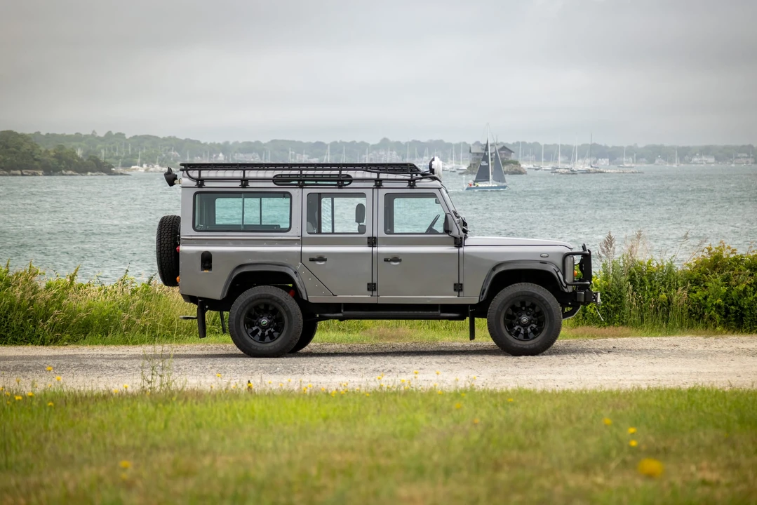 1986 Land Rover Defender 110 - Image 30 of 31