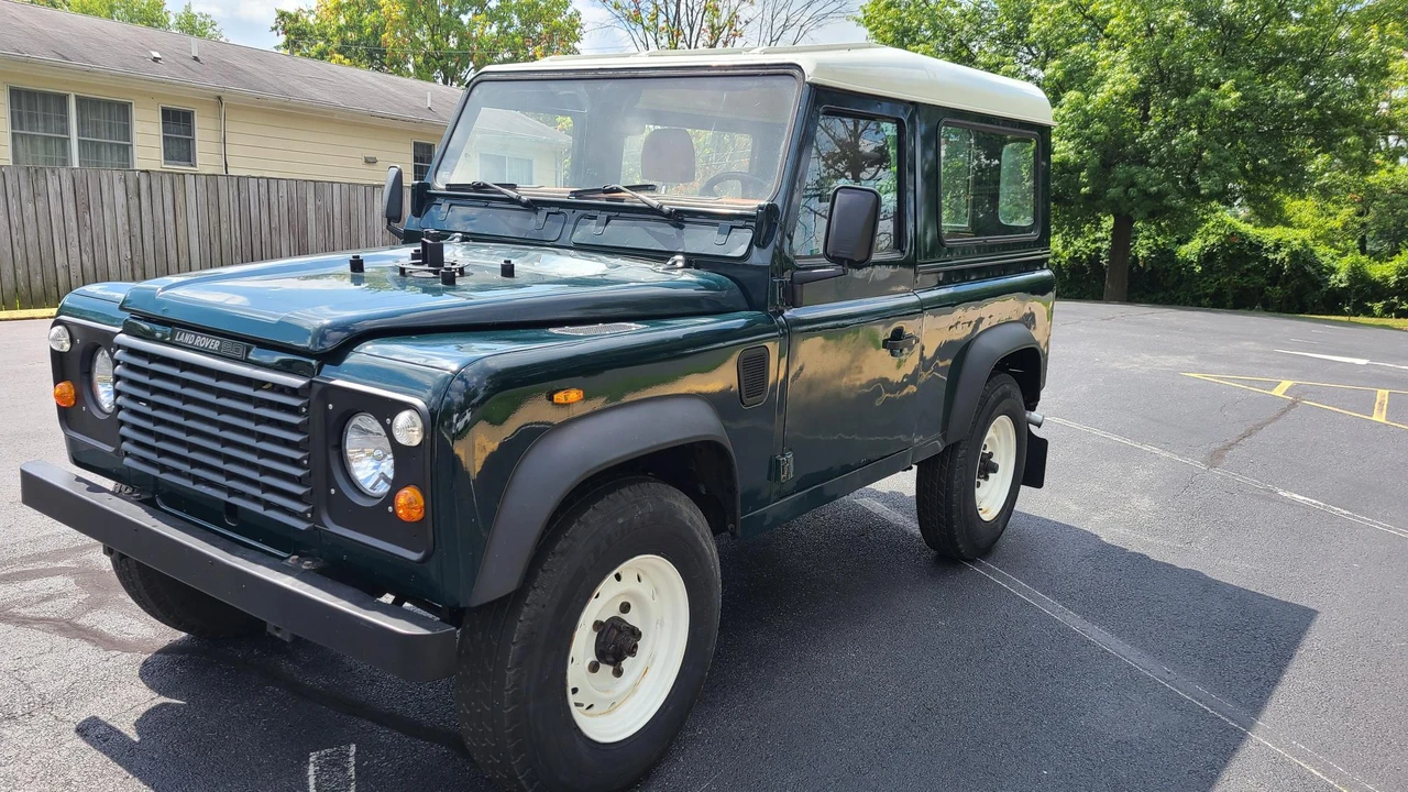 1986 Land Rover Defender 90 - Image 8 of 31