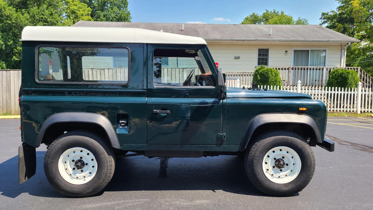1986 Land Rover Defender 90 - Image 19 of 31