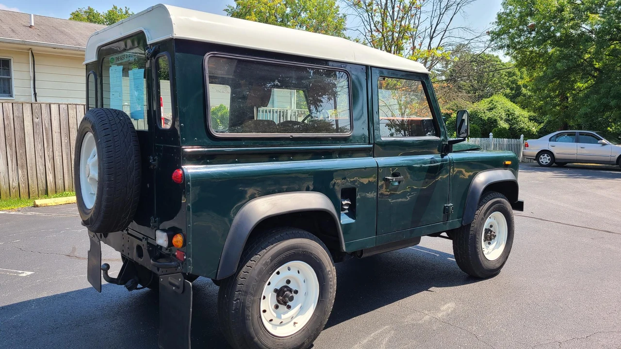 1986 Land Rover Defender 90 - Image 16 of 31
