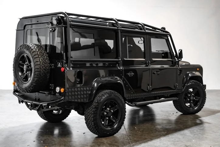 1986 Land Rover Defender 110 - Image 4 of 8