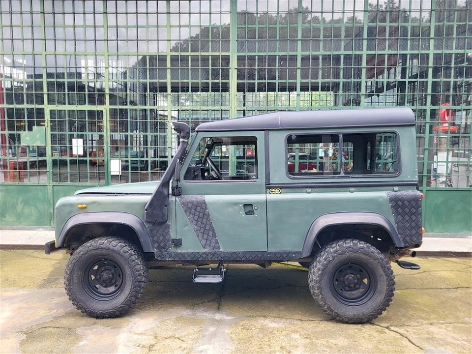 1986 Land Rover Defender - Image 2 of 31