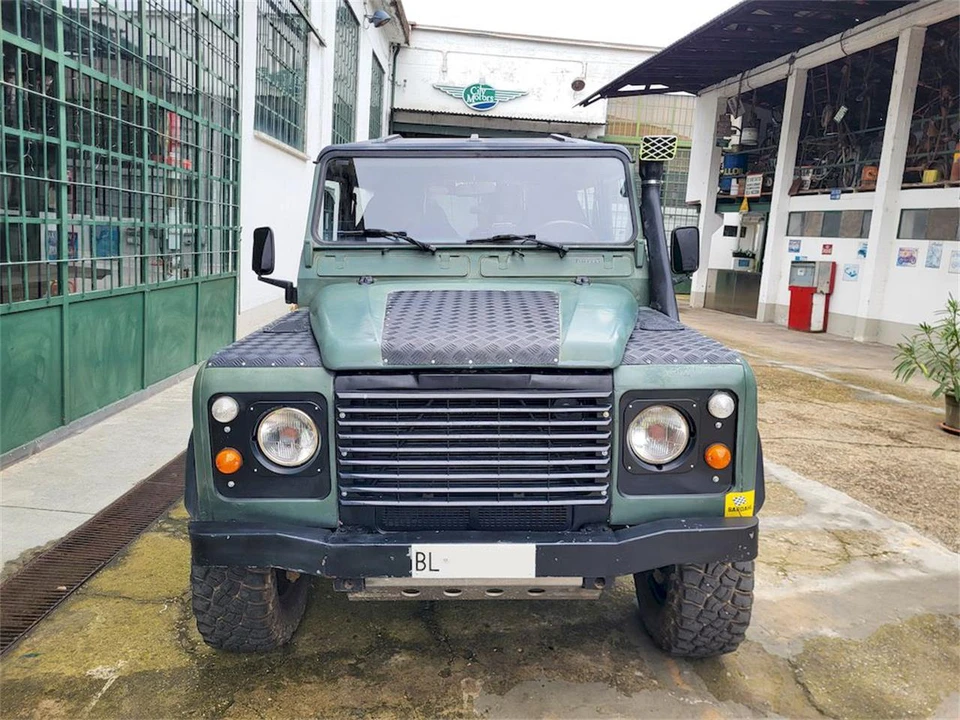 1986 Land Rover Defender - Image 6 of 31