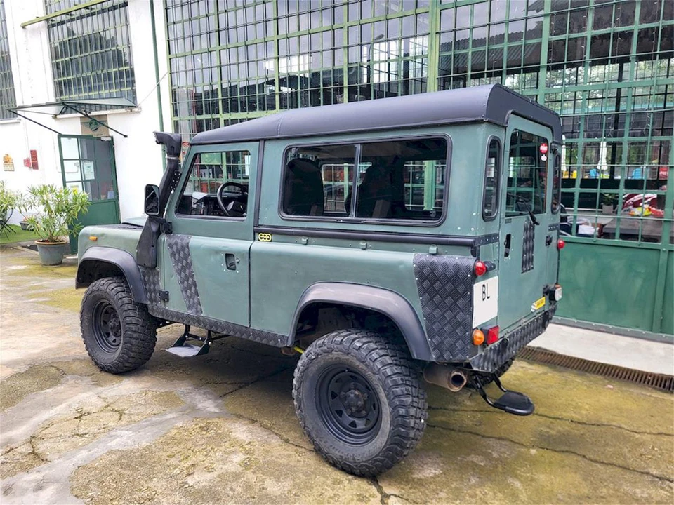 1986 Land Rover Defender - Image 13 of 31