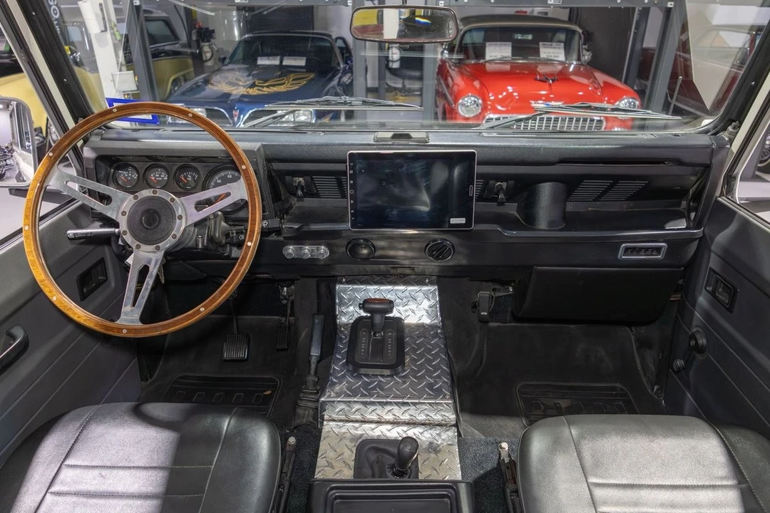 1986 Land Rover Defender - Image 2 of 31