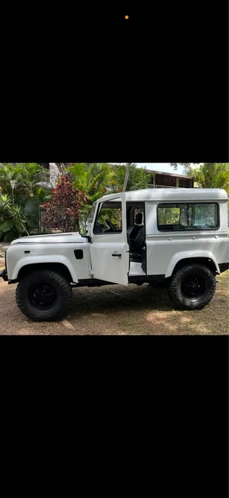 1986 Land Rover Defender - Image 2 of 10