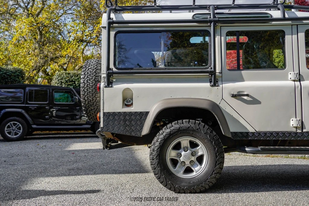 1986 Land Rover Defender 110 - Image 10 of 12