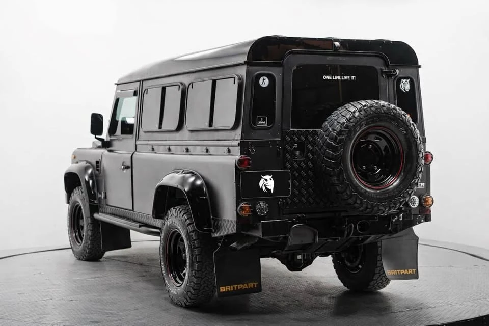 1986 Land Rover Defender 110 - Image 3 of 10