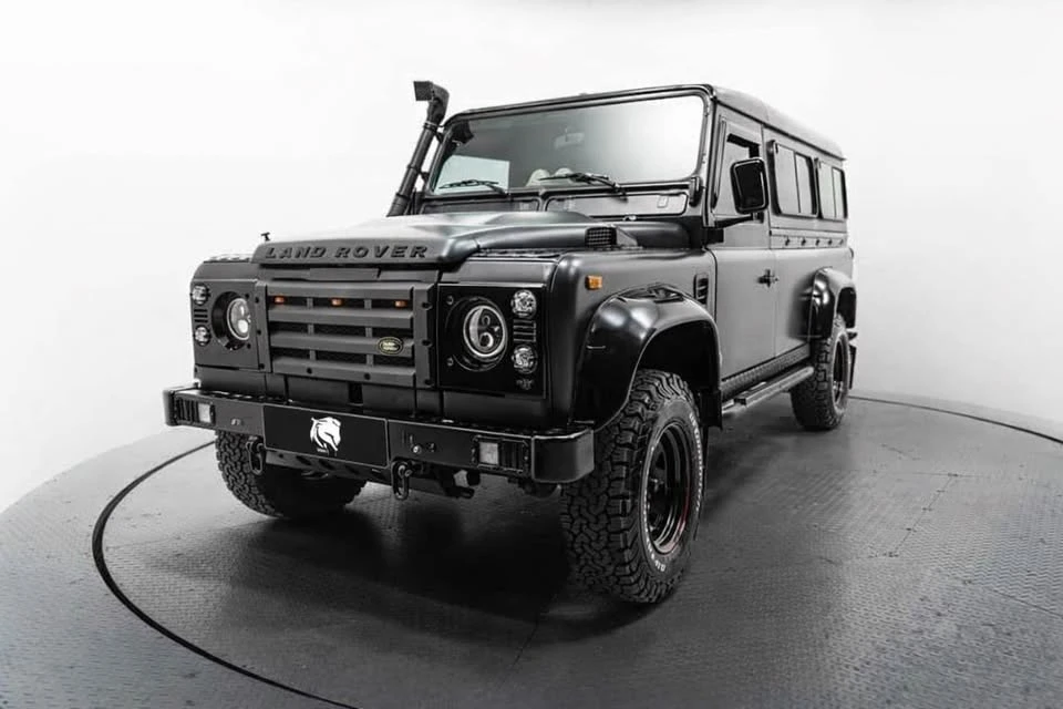 1986 Land Rover Defender 110 - Image 2 of 10