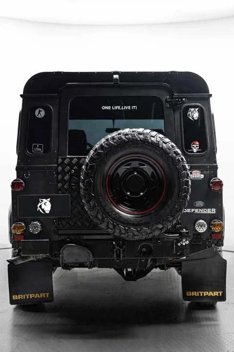 1986 Land Rover Defender 110 - Image 4 of 10