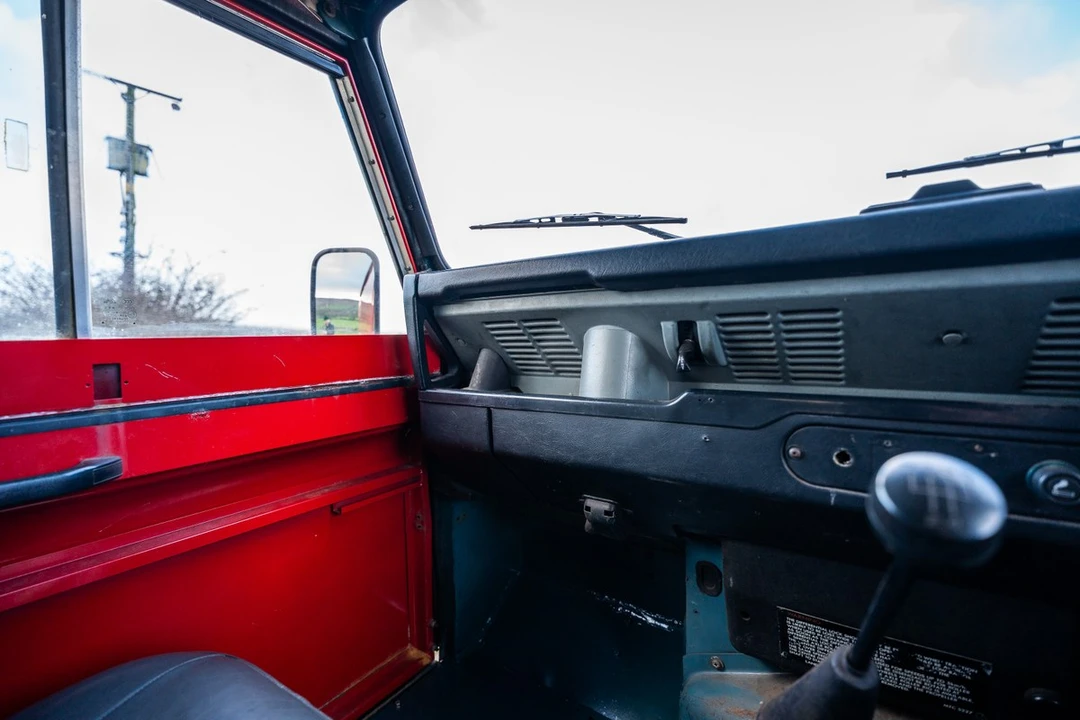 1986 Land Rover Defender 110 - Image 20 of 30