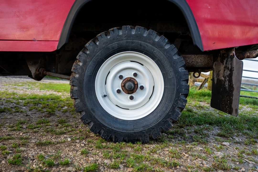 1986 Land Rover Defender 110 - Image 16 of 30