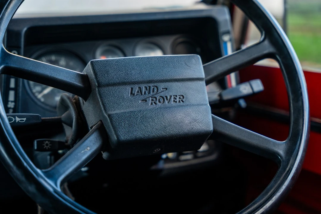 1986 Land Rover Defender 110 - Image 28 of 30