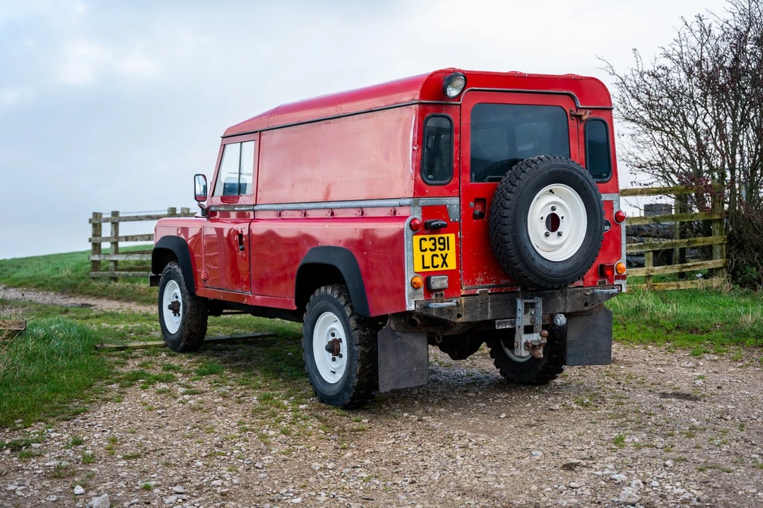 1986 Land Rover Defender 110 - Image 12 of 30