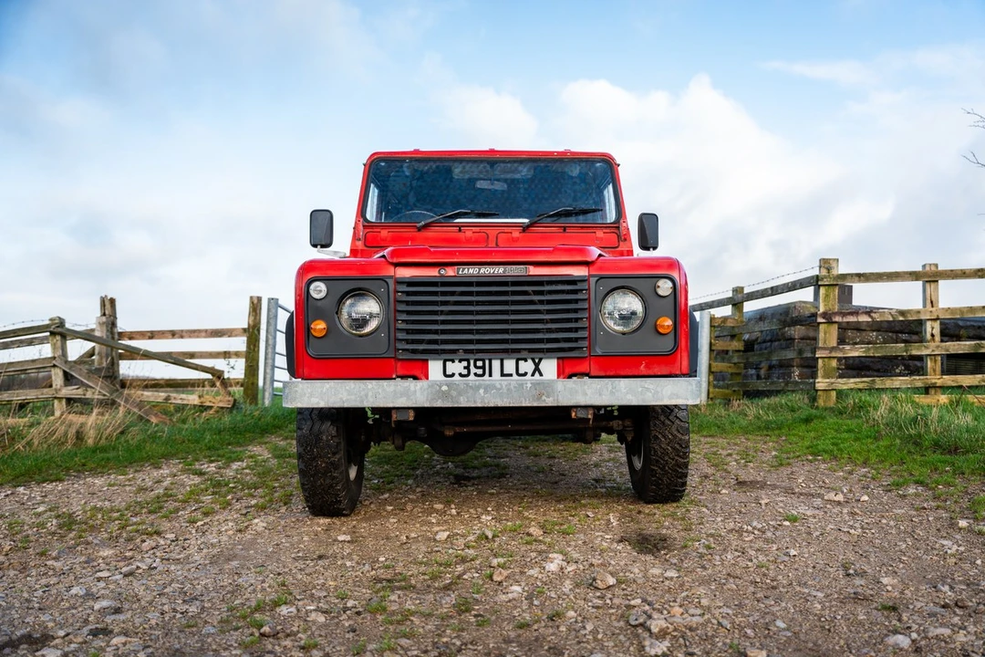 1986 Land Rover Defender 110 - Image 8 of 30