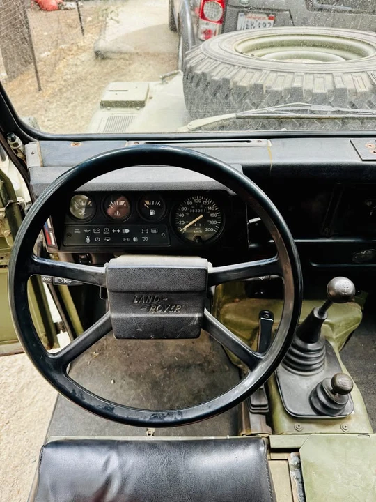 1986 Land Rover Defender 110 - Image 12 of 20