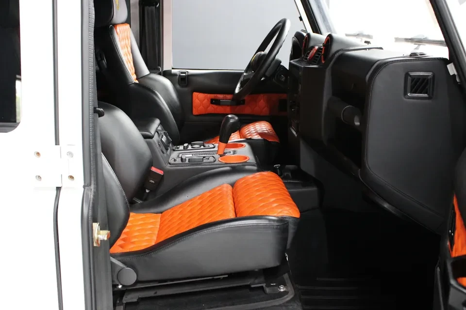 1986 Land Rover Defender 110 - Image 10 of 20