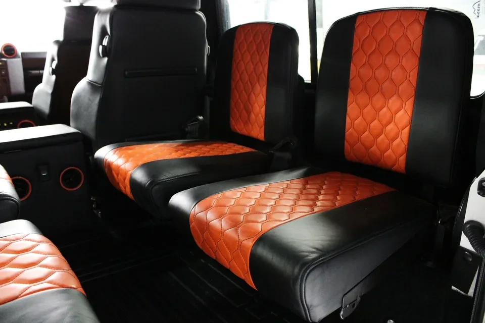 1986 Land Rover Defender 110 - Image 19 of 20