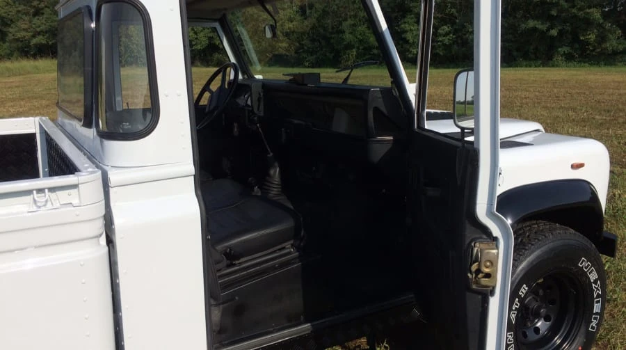 1986 Land Rover Defender 110 - Image 6 of 11