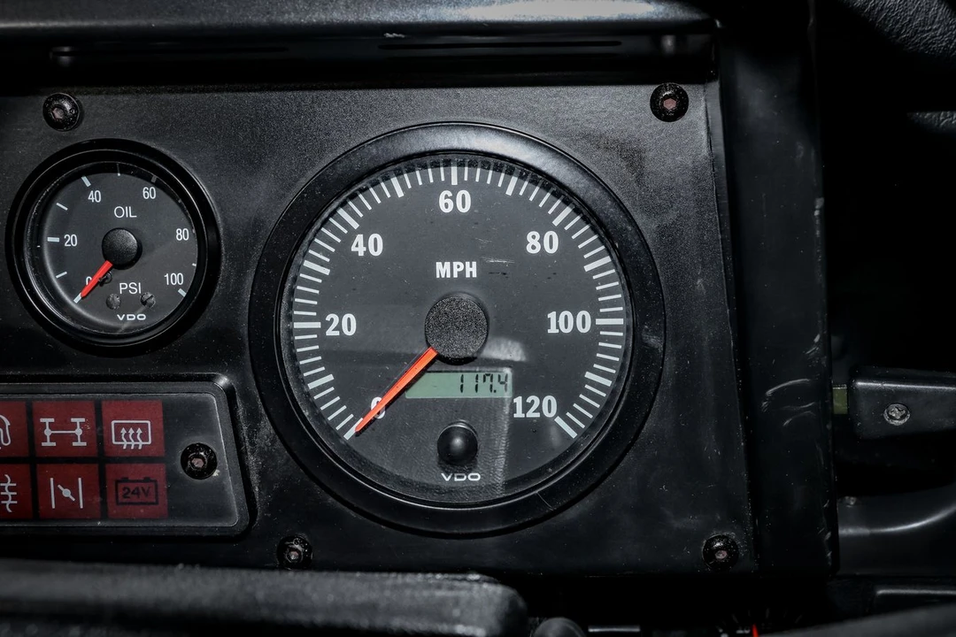 1986 Land Rover Defender 110 - Image 12 of 15
