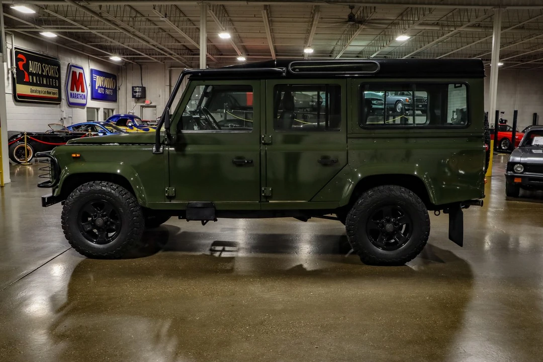 1986 Land Rover Defender 110 - Image 4 of 15