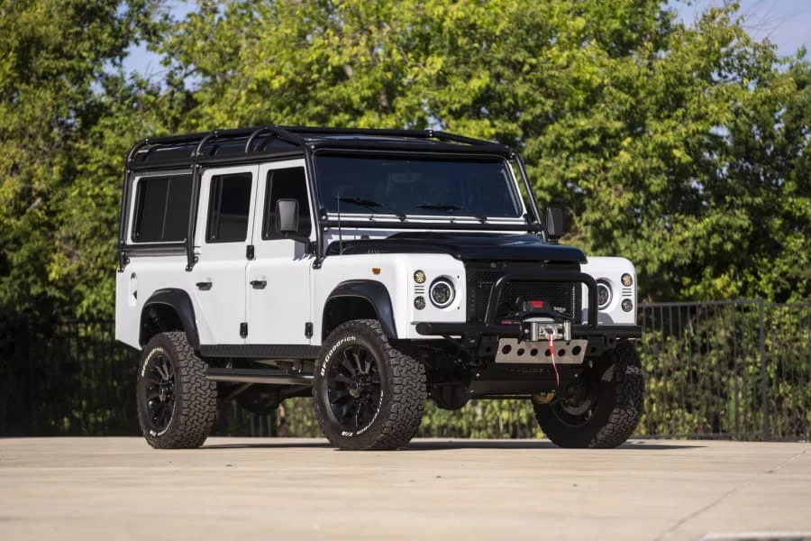 1986 Land Rover Defender 110 - Image 6 of 30