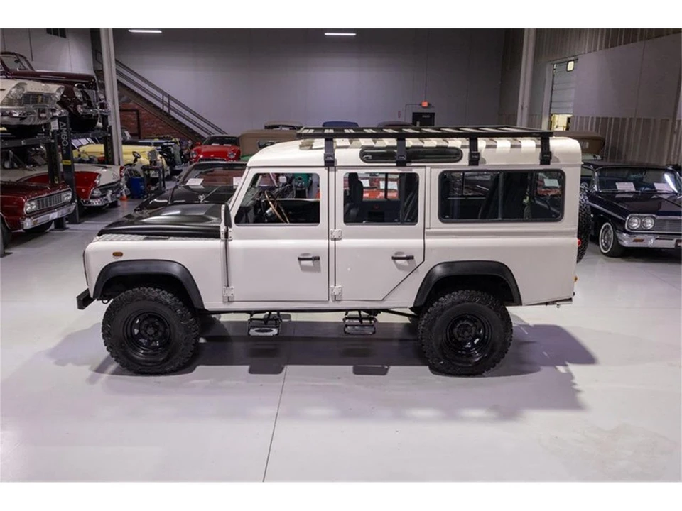1986 Land Rover Defender 110 - Image 10 of 31