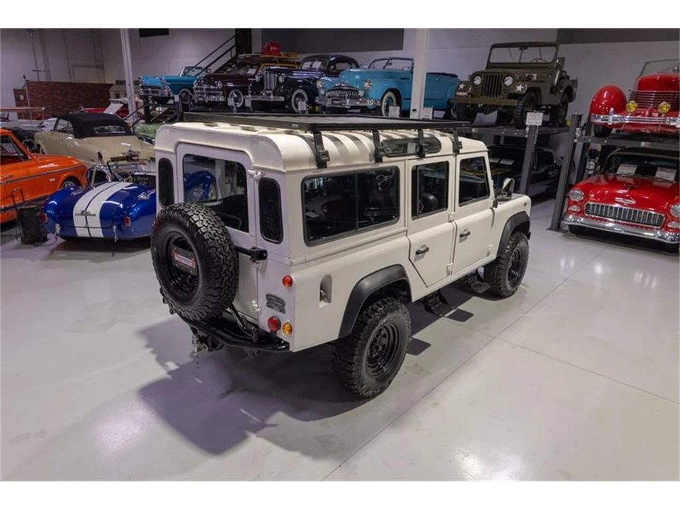 1986 Land Rover Defender 110 - Image 7 of 31