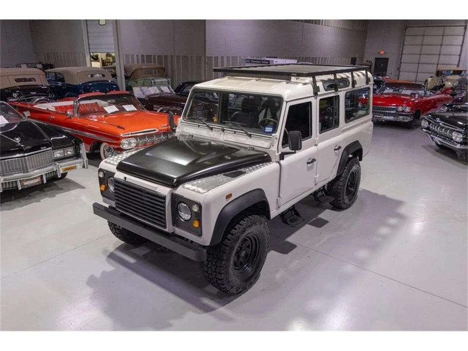 1986 Land Rover Defender 110 - Image 3 of 31